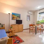公寓 Sardinia Re - Lilium Flat - Free Parking
