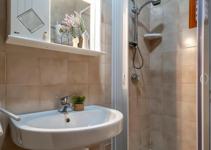 Apartman Sardinia Re - Lilium Flat - Free Parking